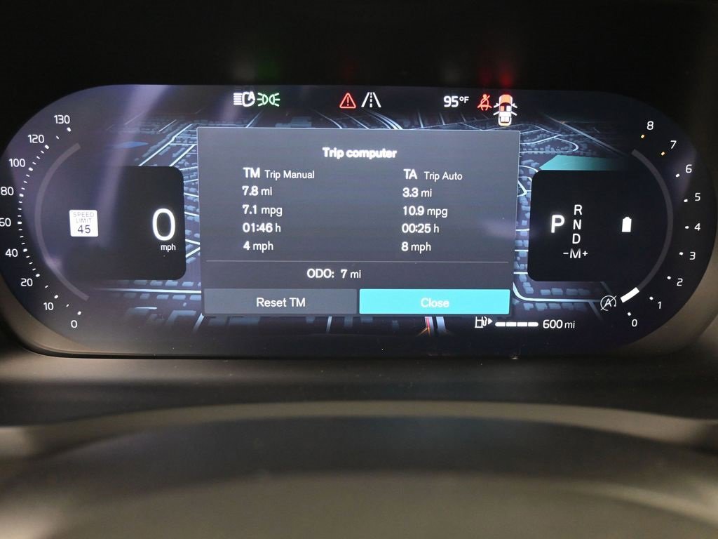 New 2026 Volvo XC90 B6 Ultra image 21