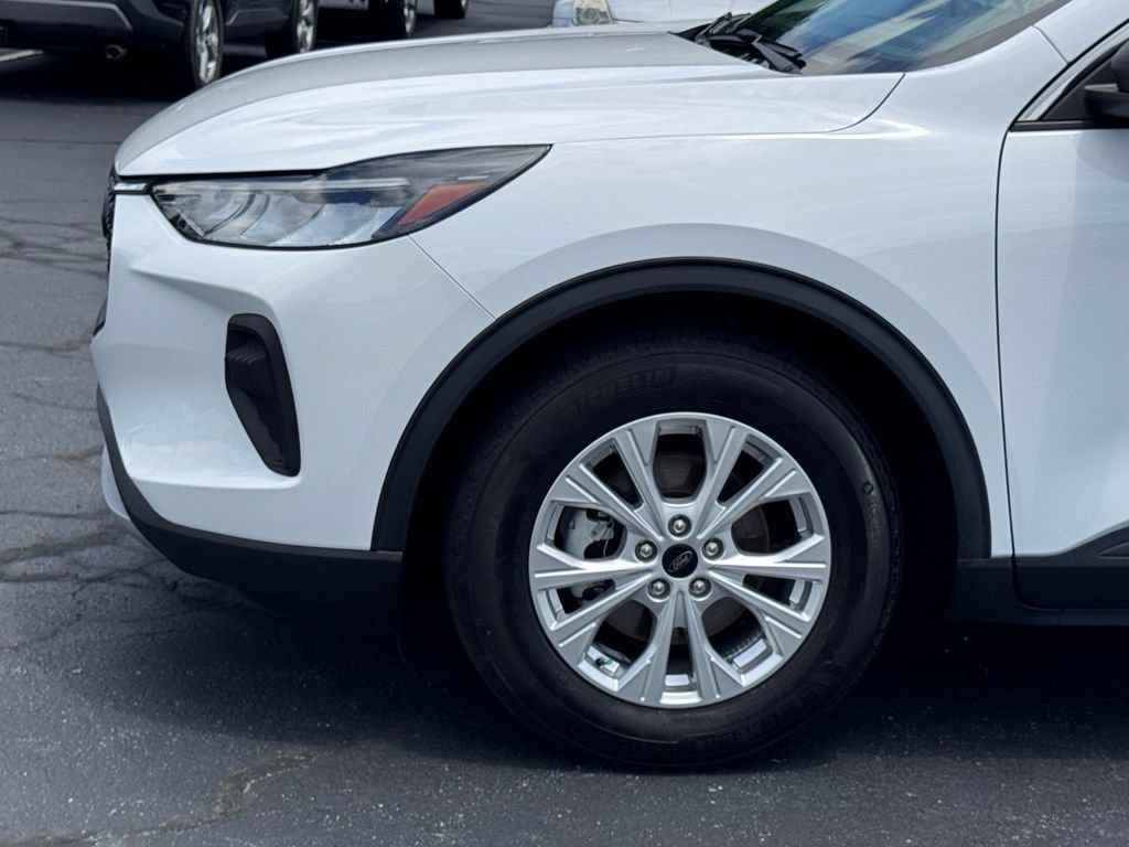 Used 2024 Ford Escape Active FWD image 36