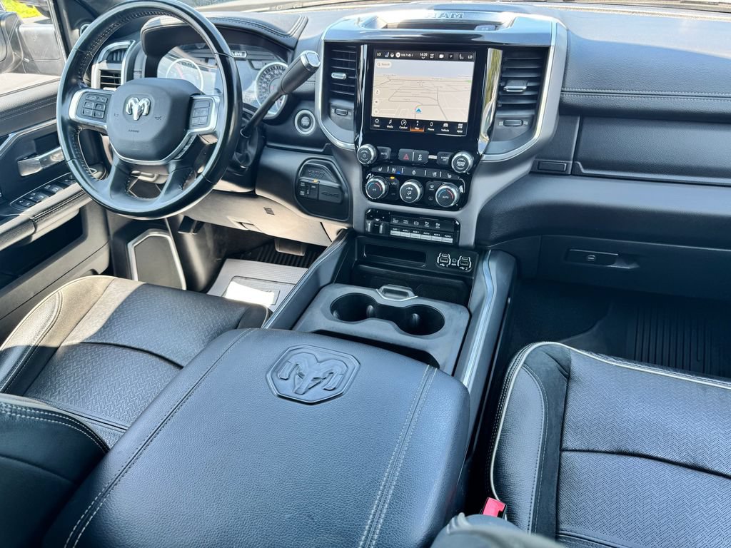 Used 2022 RAM 3500 Laramie AWD/4WD image 16