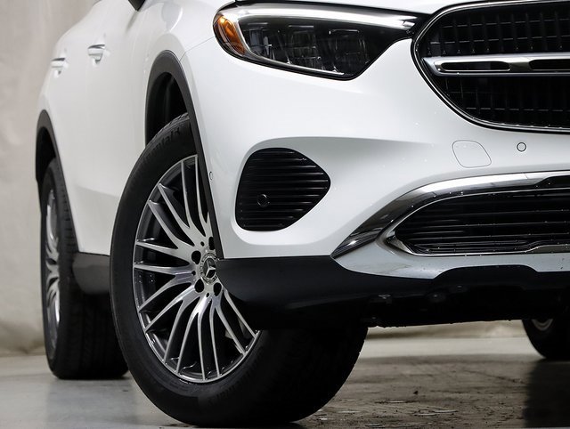 New 2026 Mercedes-Benz GLC 300 4MATIC image 4