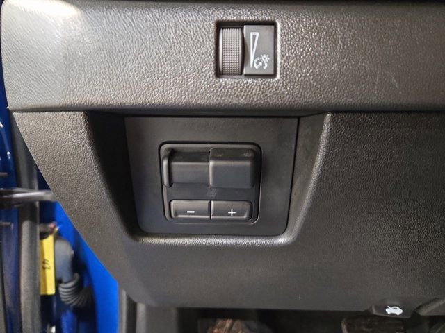 Used 2023 Chevrolet Colorado LT w/ LT Convenience Package II image 26