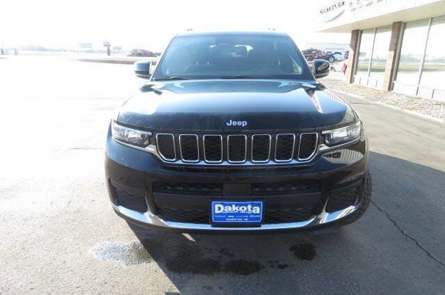 New 2025 Jeep Grand Cherokee L Laredo w/ Luxury Tech Group I image 5