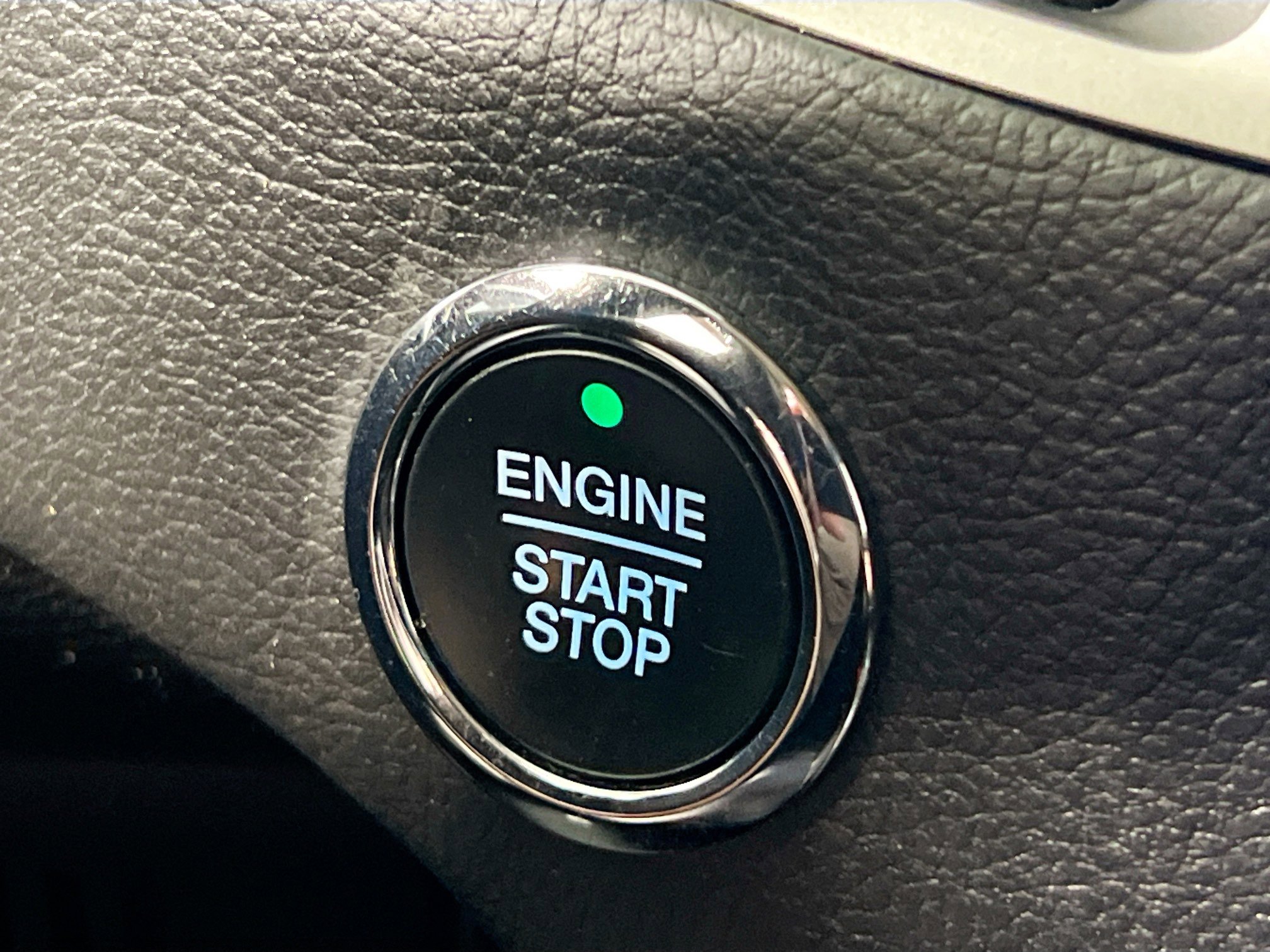 Used 2022 Ford Edge SEL image 24