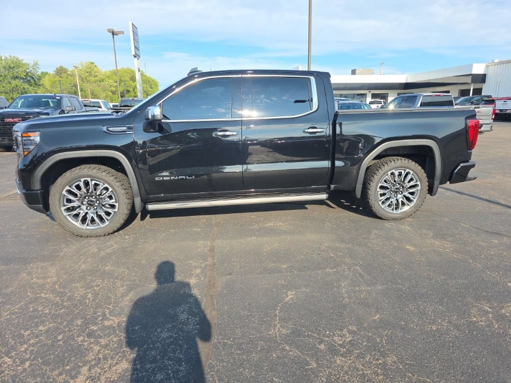 Used 2025 GMC Sierra 1500 Denali Ultimate AWD/4WD 360° Tour