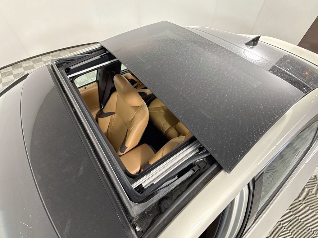 Used 2019 Lexus ES 350 Ultra Luxury w/ Accessory Package 2 FWD image 22