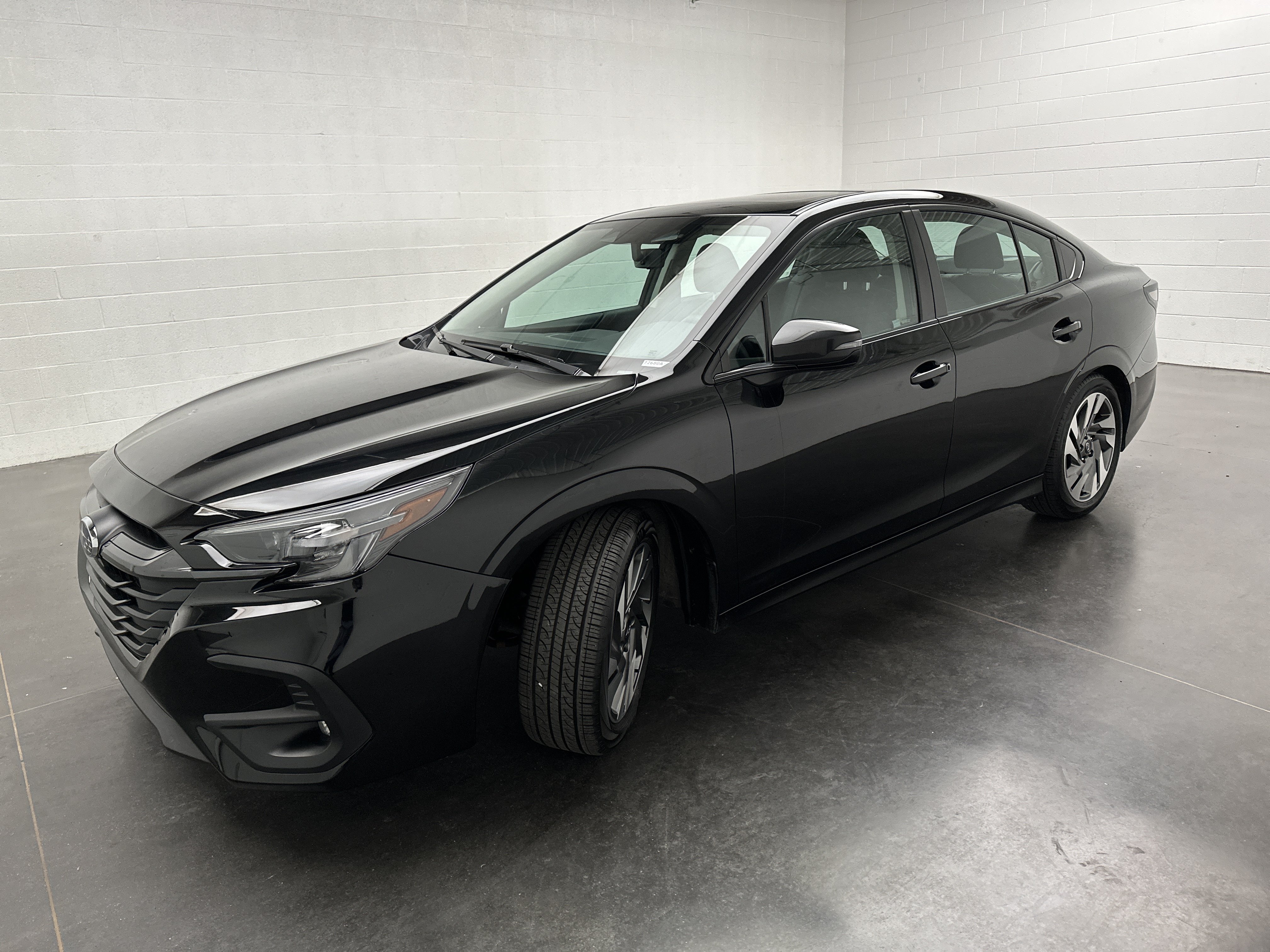 Used 2023 Subaru Legacy Limited AWD/4WD image 4