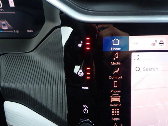 New 2026 Jeep Cherokee Overland w/ Trailer Tow Group image 22