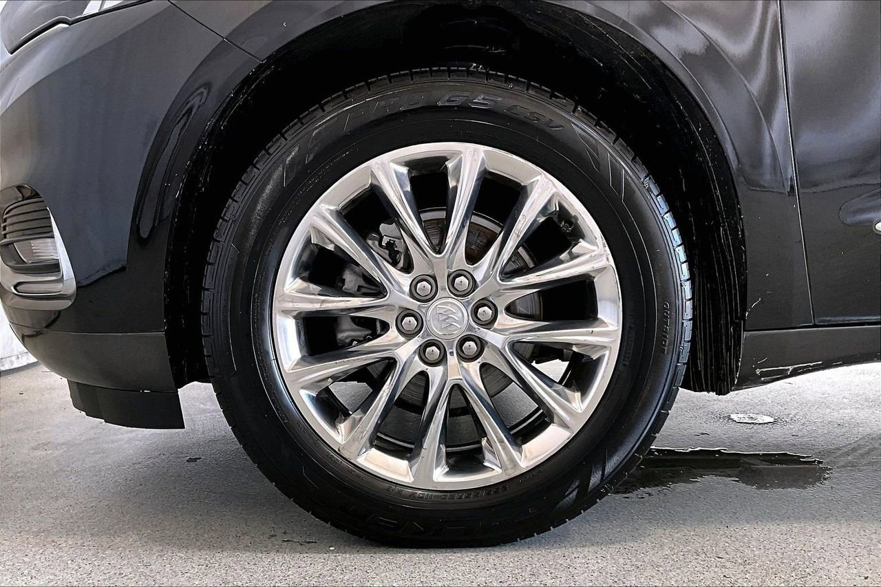 Used 2021 Buick Enclave Essence w/ Sound and Sites Package image 8