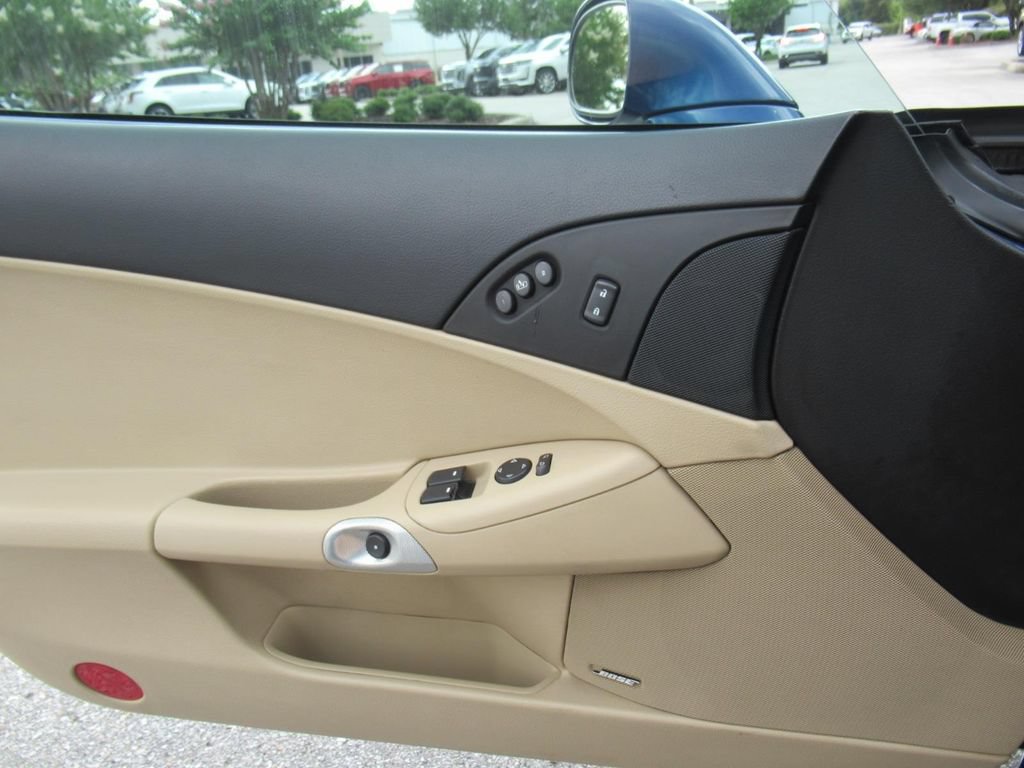 Used 2005 Chevrolet Corvette Convertible w/ Preferred Equipment Group RWD image 16