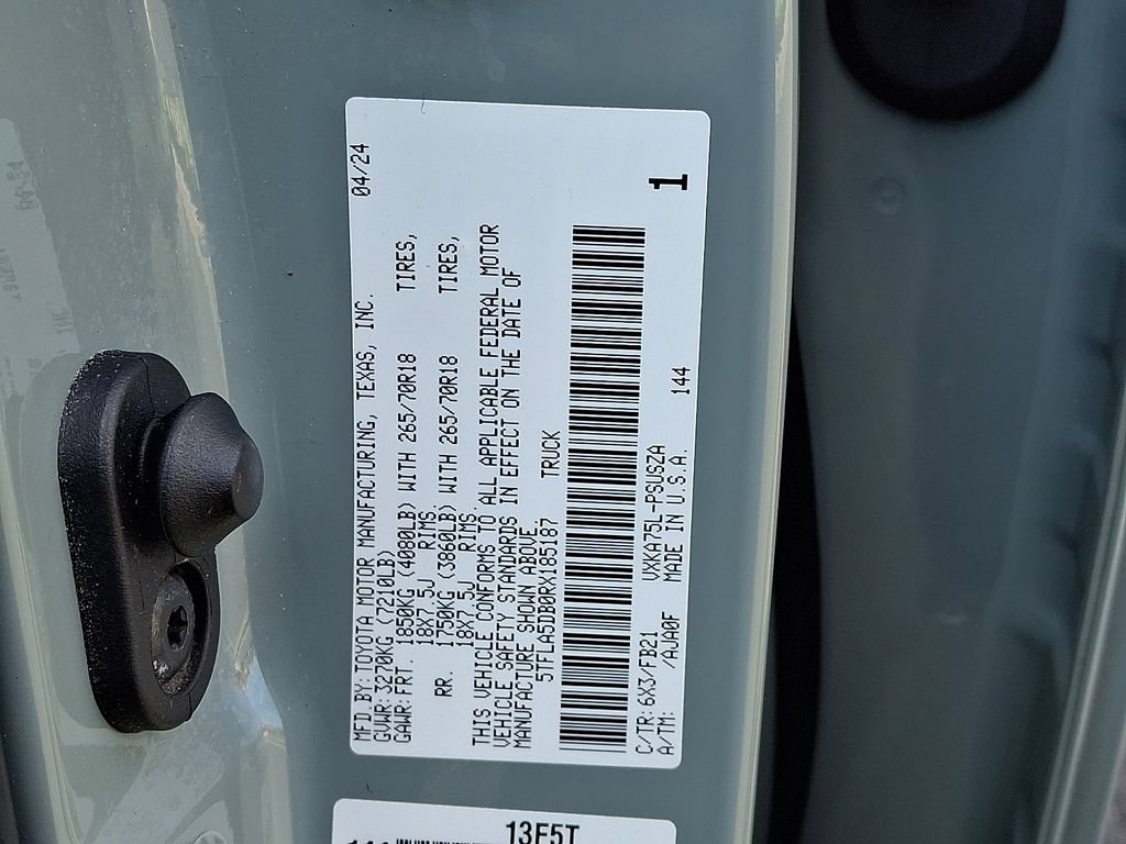Used 2024 Toyota Tundra SR5 w/ TRD Off-Road Package AWD/4WD image 28