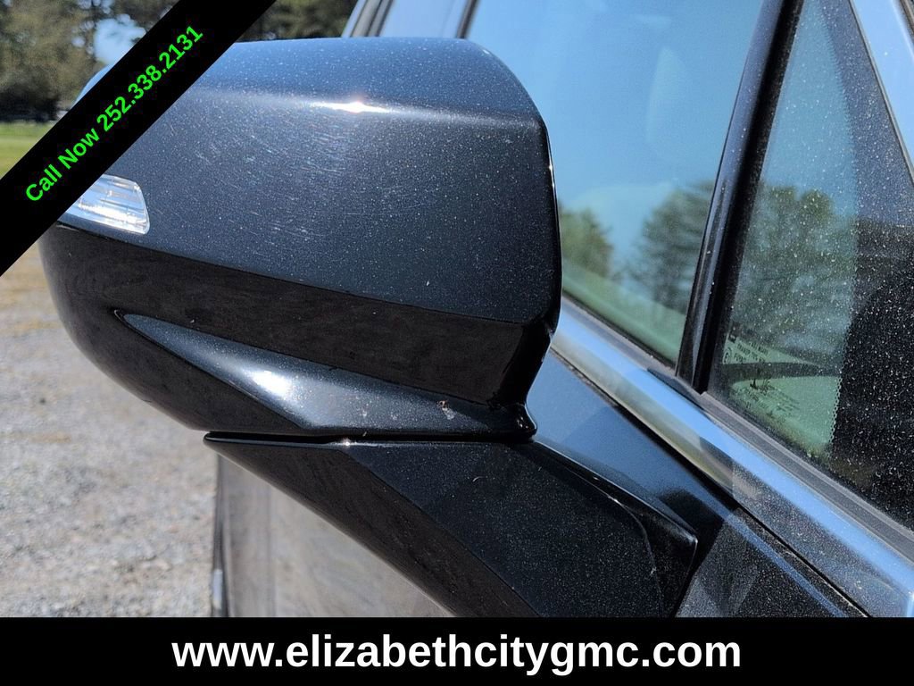 Used 2022 Cadillac XT6 Premium Luxury image 11