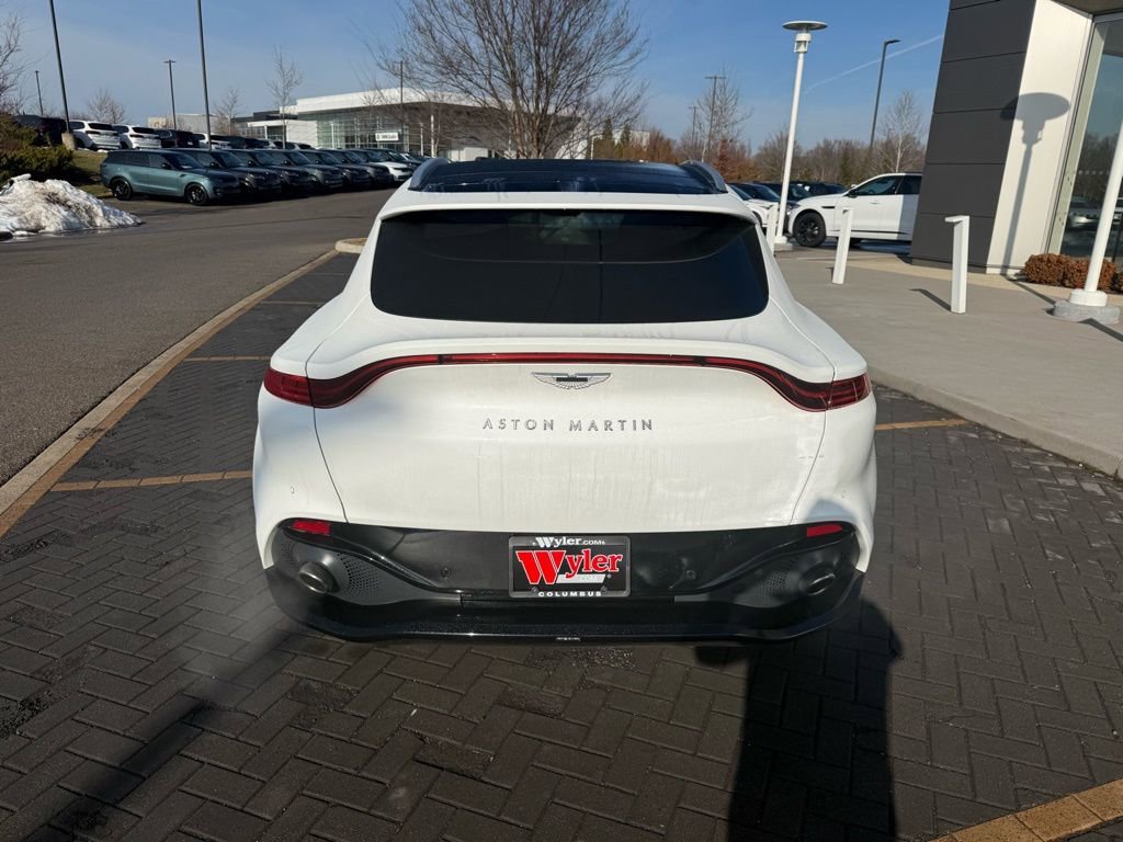Used 2021 Aston Martin DBX image 6