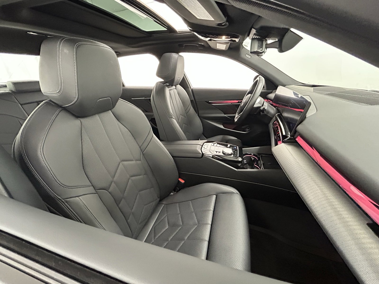 Used 2024 BMW i5 eDrive40i w/ M Sport Package image 41