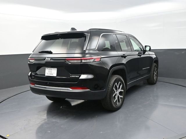 New 2025 Jeep Grand Cherokee Limited w/ Luxury Tech Group II image 10