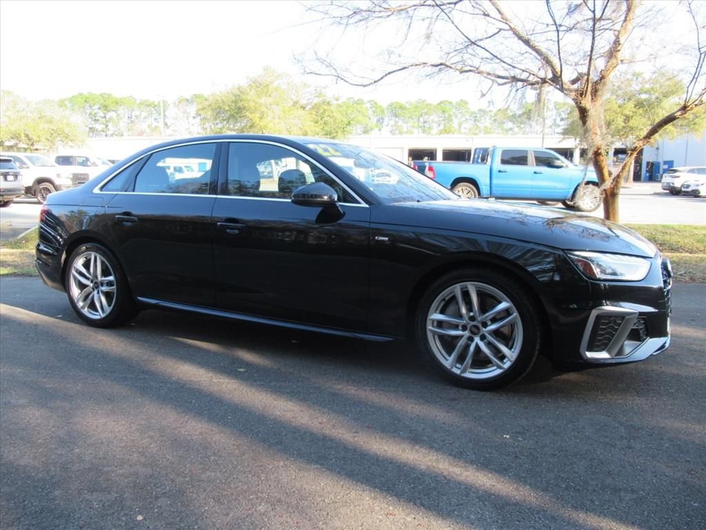 Used 2022 Audi A4 2.0T Premium Plus image 2