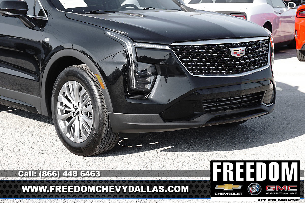 Certified 2025 Cadillac XT4 Premium Luxury image 38