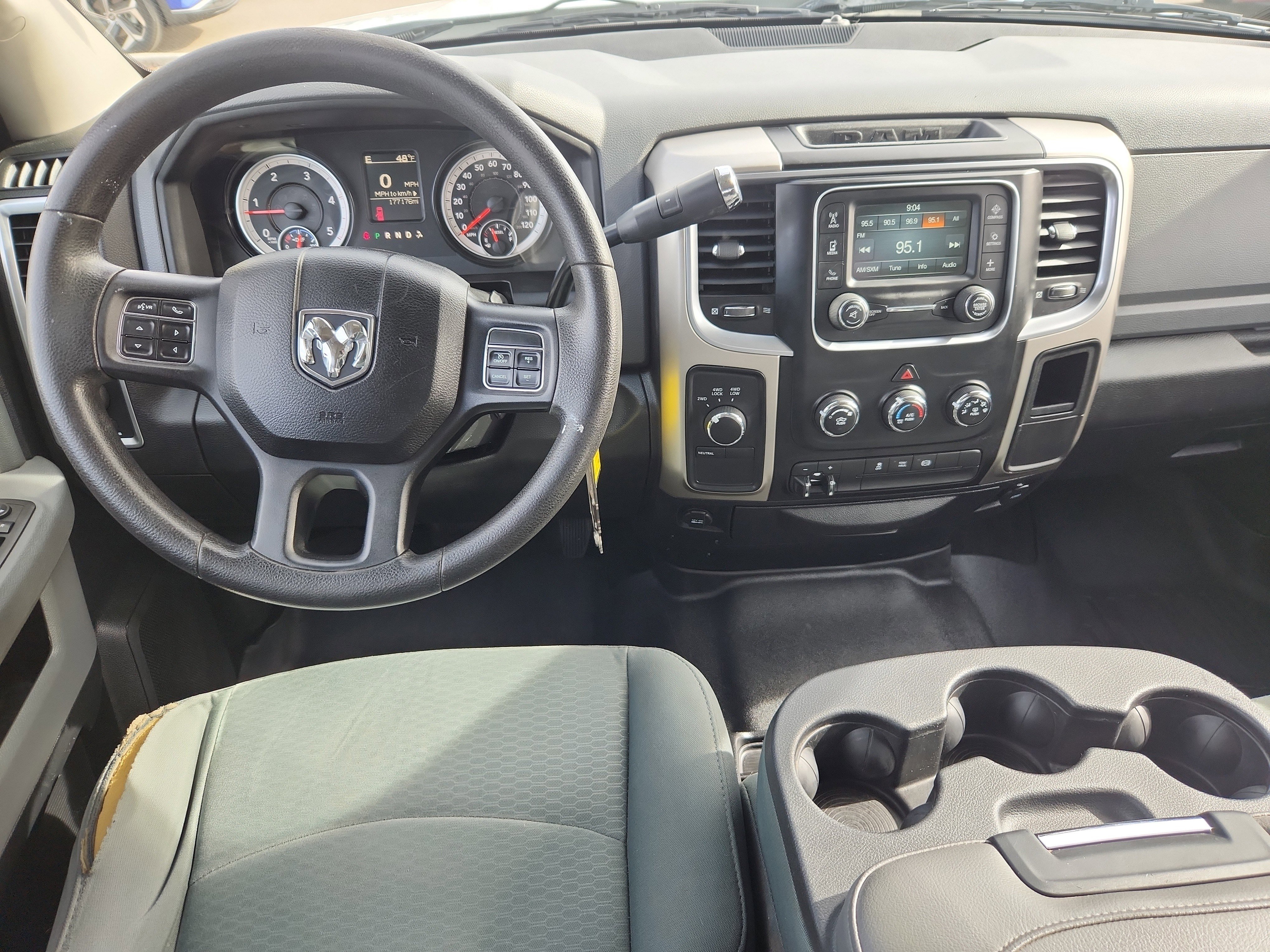 Used 2015 RAM 2500 SLT image 9