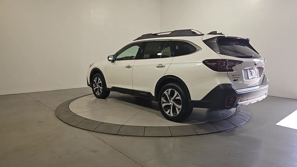 Certified 2022 Subaru Outback Touring XT image 3