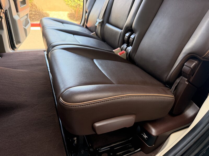 Used 2018 RAM 3500 Laramie Longhorn AWD/4WD image 41