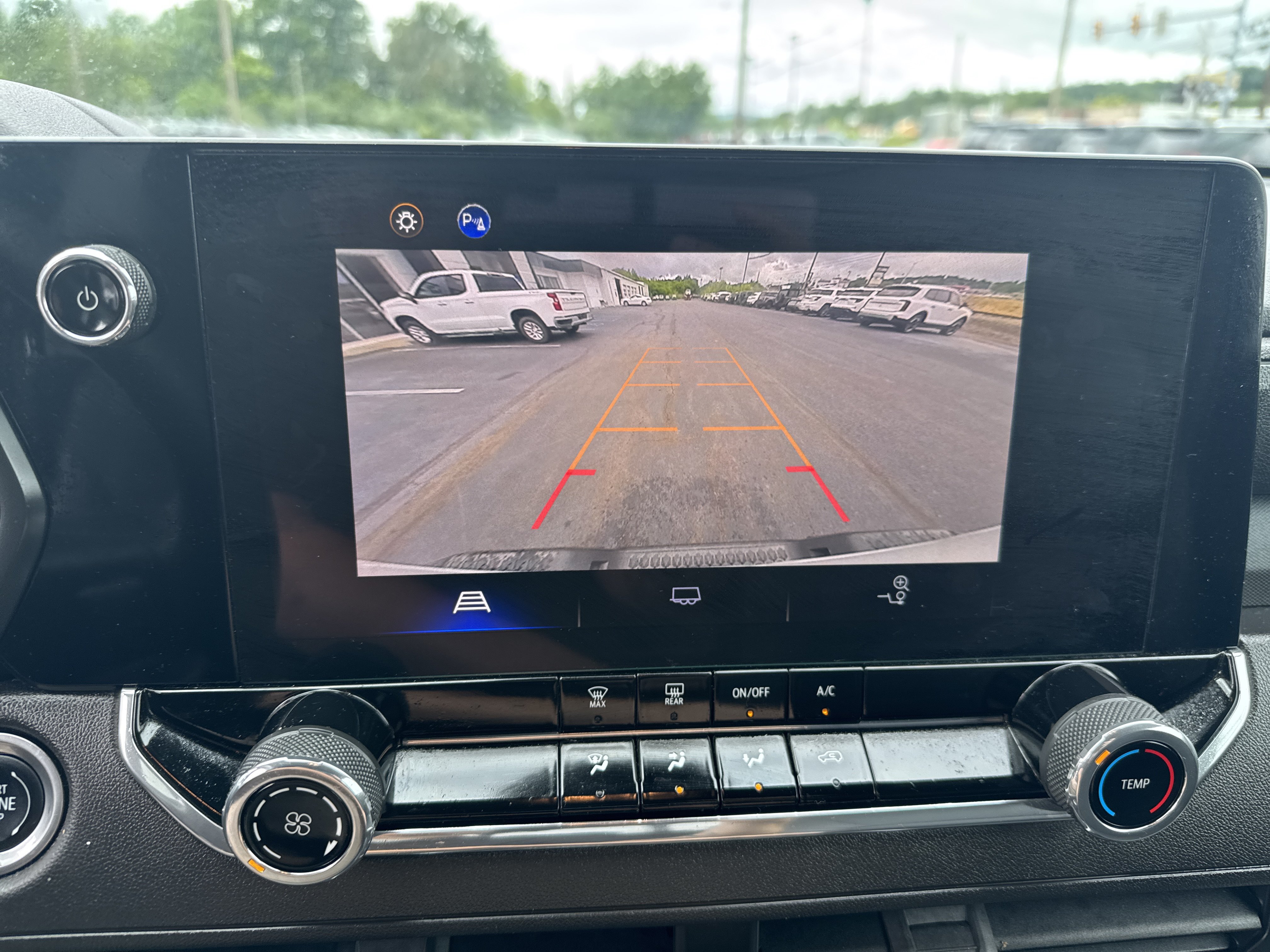 Used 2024 Chevrolet Colorado Trail Boss w/ Safety Package AWD/4WD image 26
