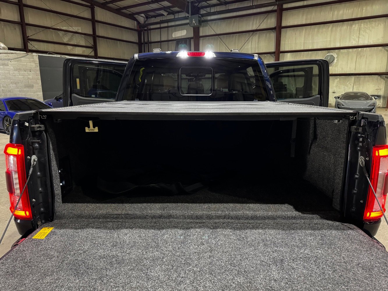 Used 2022 Ford F150 Lariat w/ Equipment Group 502A High image 19