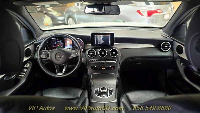 Used 2019 Mercedes-Benz GLC 300 4MATIC image 17