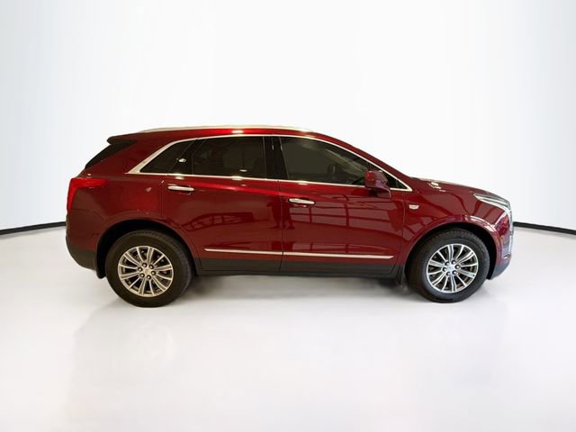 Used 2018 Cadillac XT5 Luxury w/ Driver Awareness Package AWD/4WD image 7