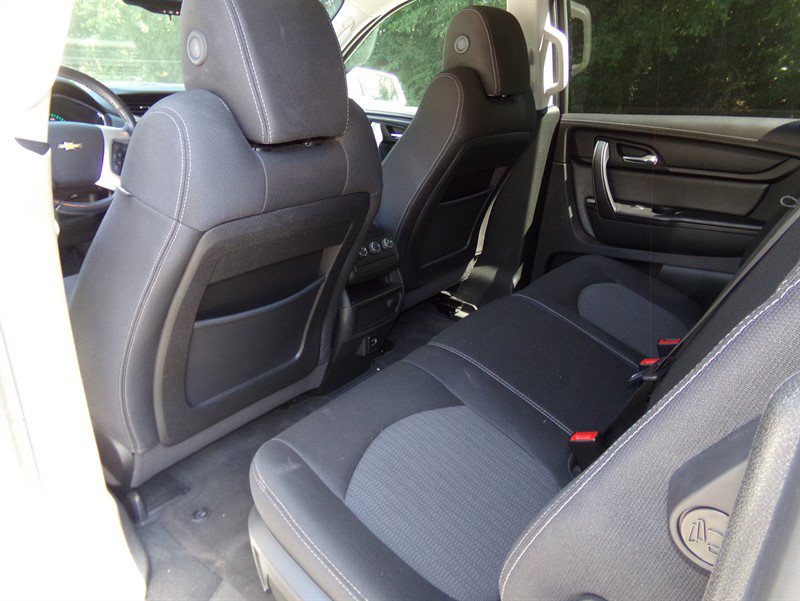 Used 2017 Chevrolet Traverse LT AWD/4WD image 21