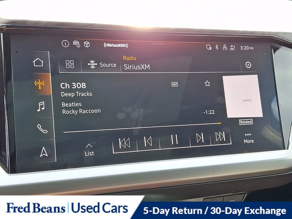 Used 2023 Audi Q4 e-tron Premium Plus w/ Premium Plus image 19