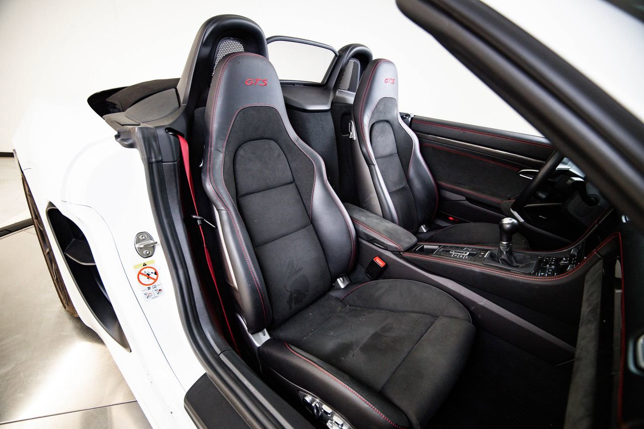 Certified 2024 Porsche 718 Boxster GTS image 28