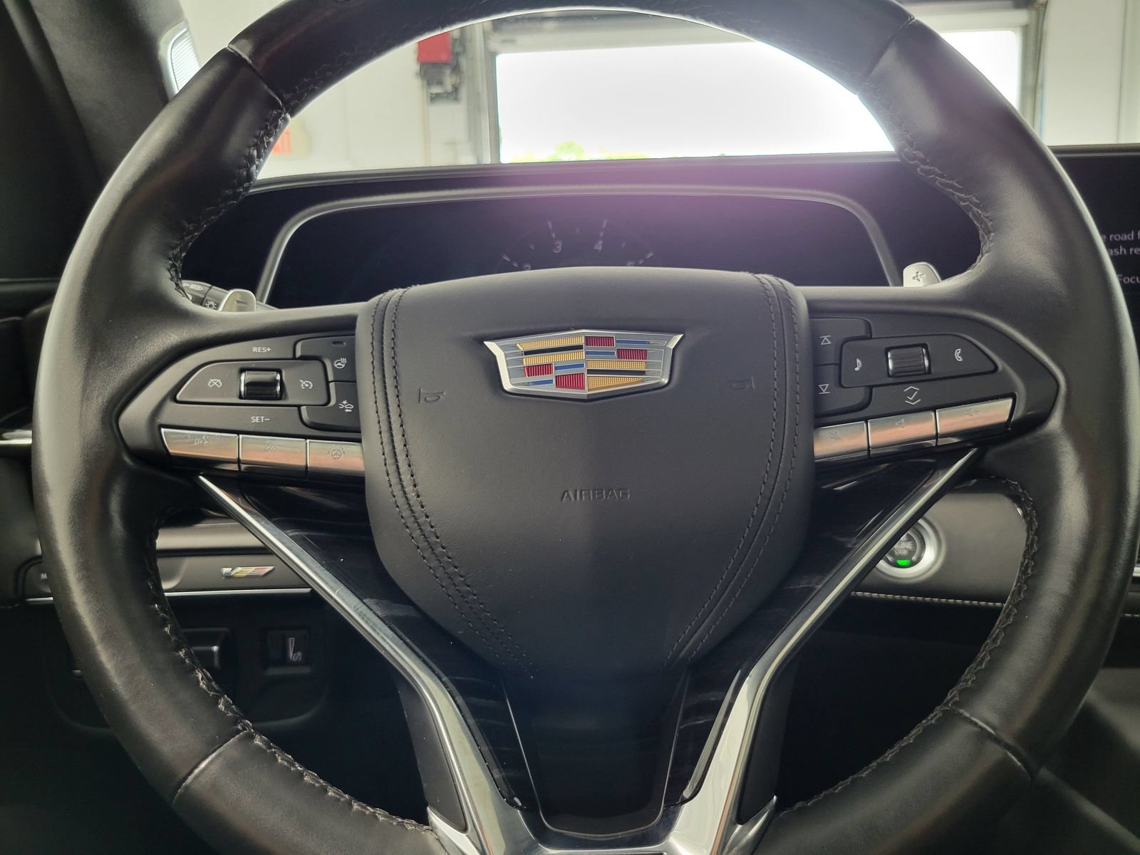 Used 2023 Cadillac Escalade V AWD/4WD image 14