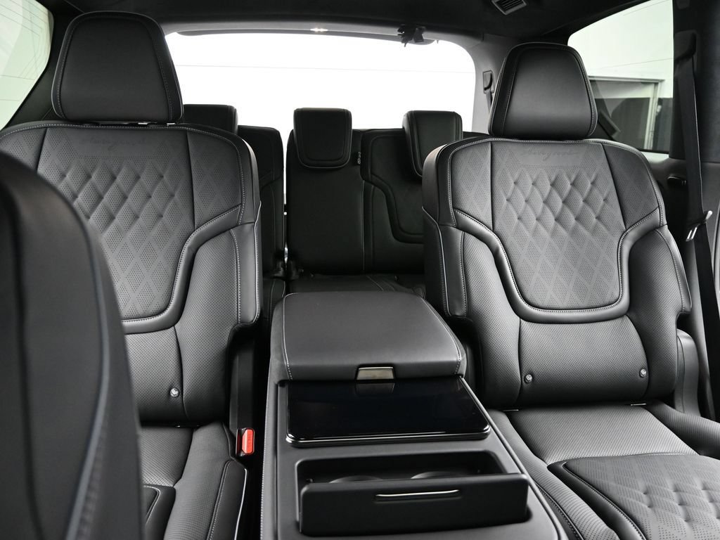 New 2026 INFINITI QX80 Autograph w/ Premium Cargo Package AWD/4WD image 21