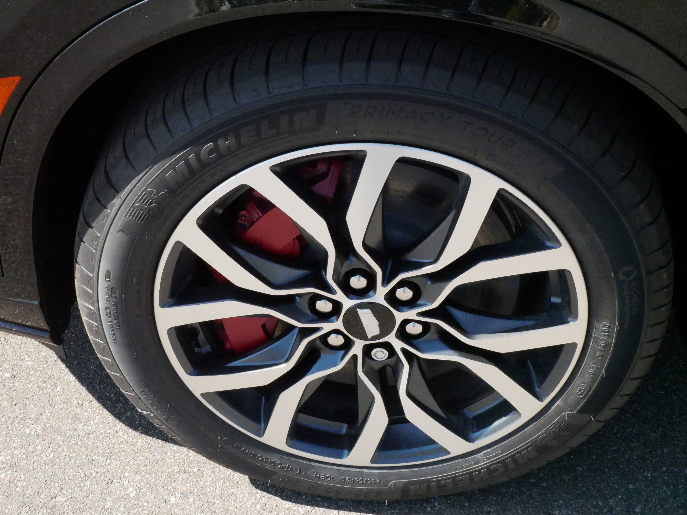 New 2025 Cadillac XT6 Sport image 13