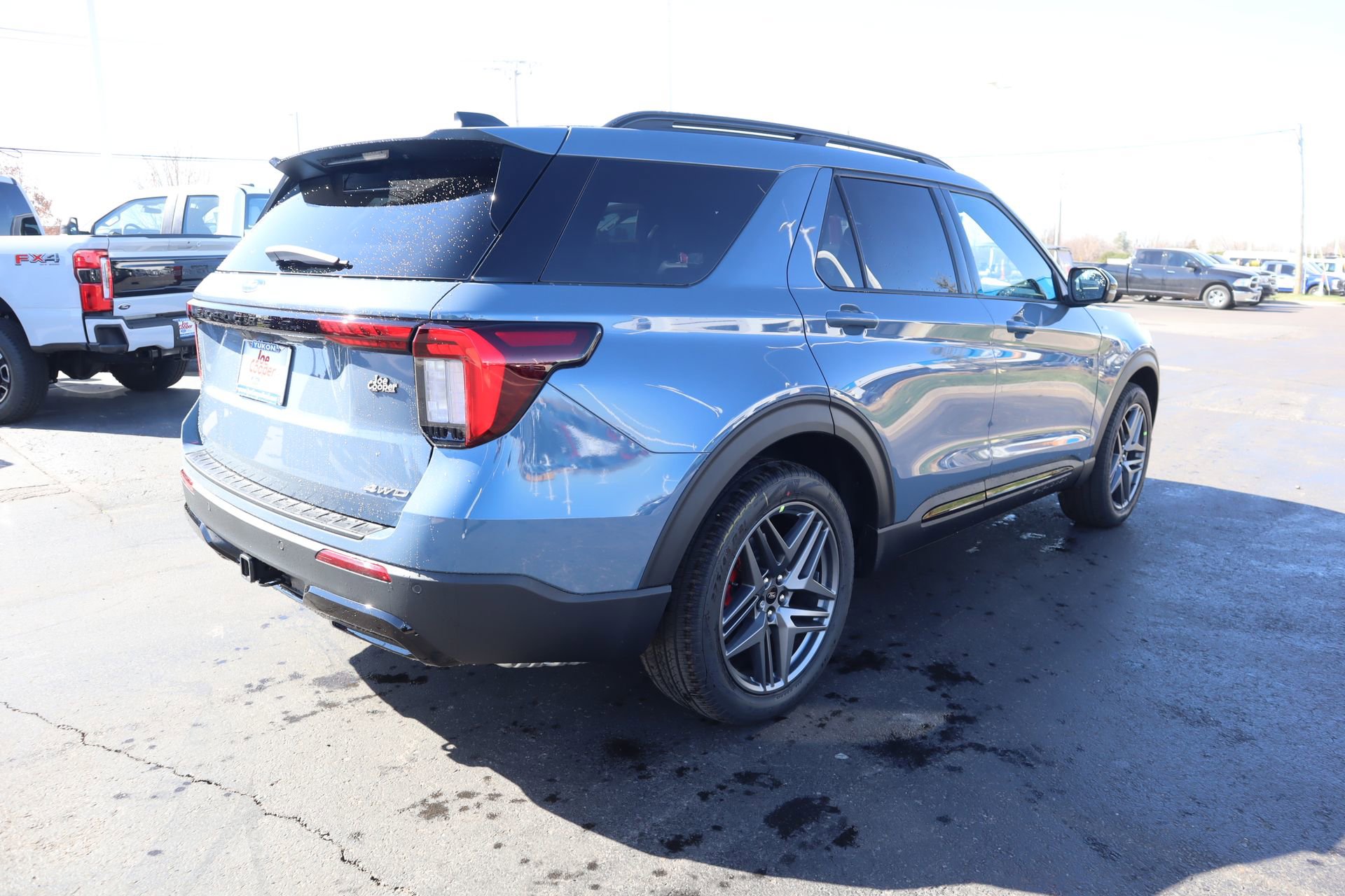 New 2026 Ford Explorer ST-Line w/ ST-Line Street Pack image 23