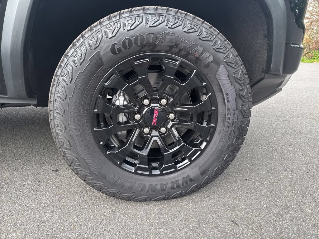 New 2026 GMC Canyon Elevation w/ Convenience Package AWD/4WD image 7