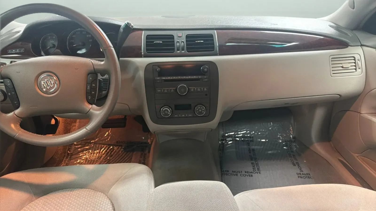 Used 2011 Buick Lucerne CX FWD image 14