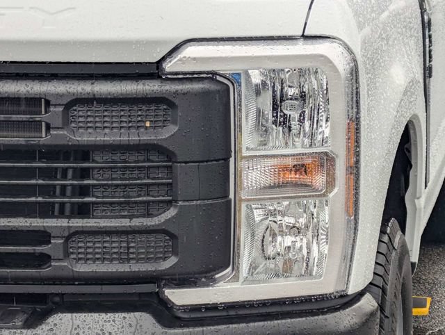 New 2026 Ford F350 XL AWD/4WD image 12