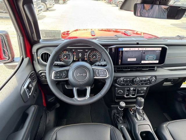 New 2026 Jeep Wrangler Unlimited Sahara w/ Whitecap Package AWD/4WD image 13