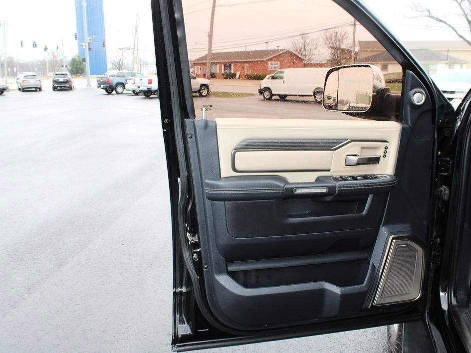 Used 2019 RAM 2500 Limited image 24