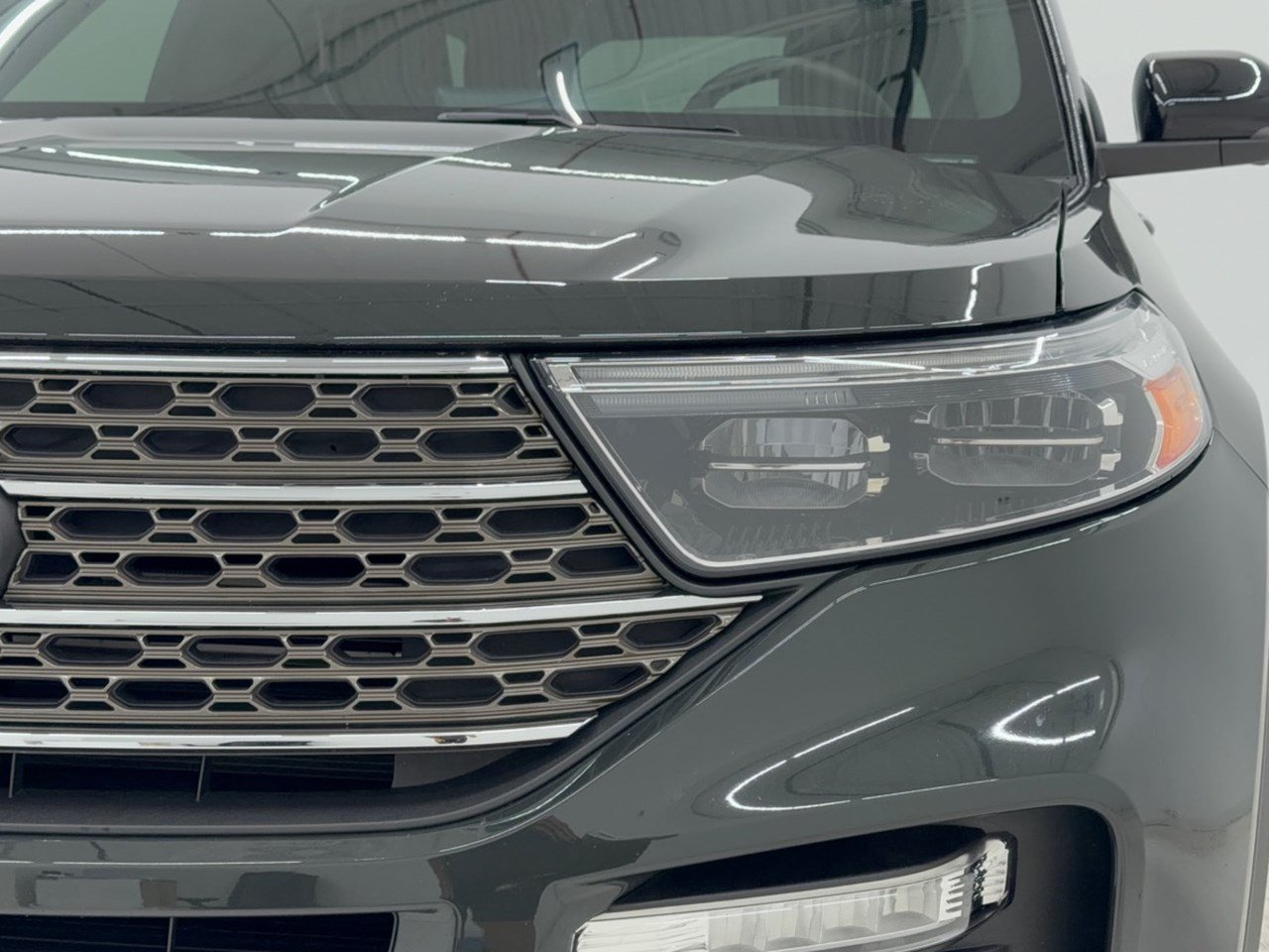 Used 2022 Ford Explorer King Ranch w/ Class IV Trailer Tow Package AWD/4WD image 12