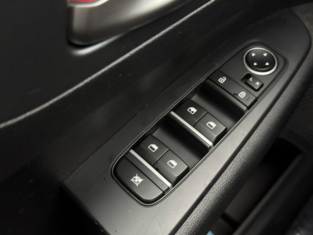 Used 2021 Kia Forte LXS image 11