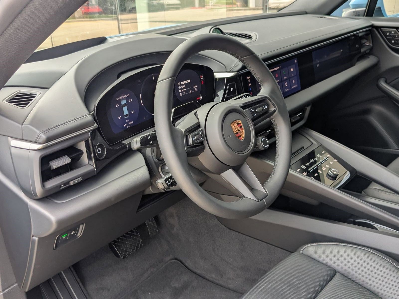 New 2026 Porsche Macan Electric RWD video 4