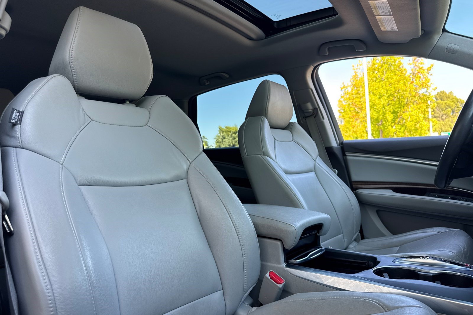 Used 2020 Acura MDX SH-AWD image 33