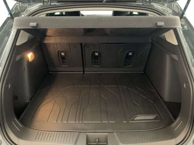 New 2026 Chevrolet Trax LT w/ Midnight Edition FWD image 27