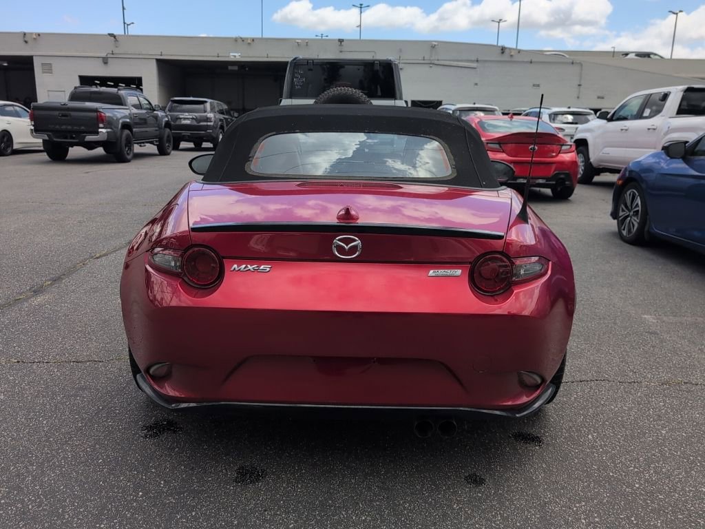 Used 2016 MAZDA MX-5 Miata Club w/ Brembo/BBS Package RWD image 5