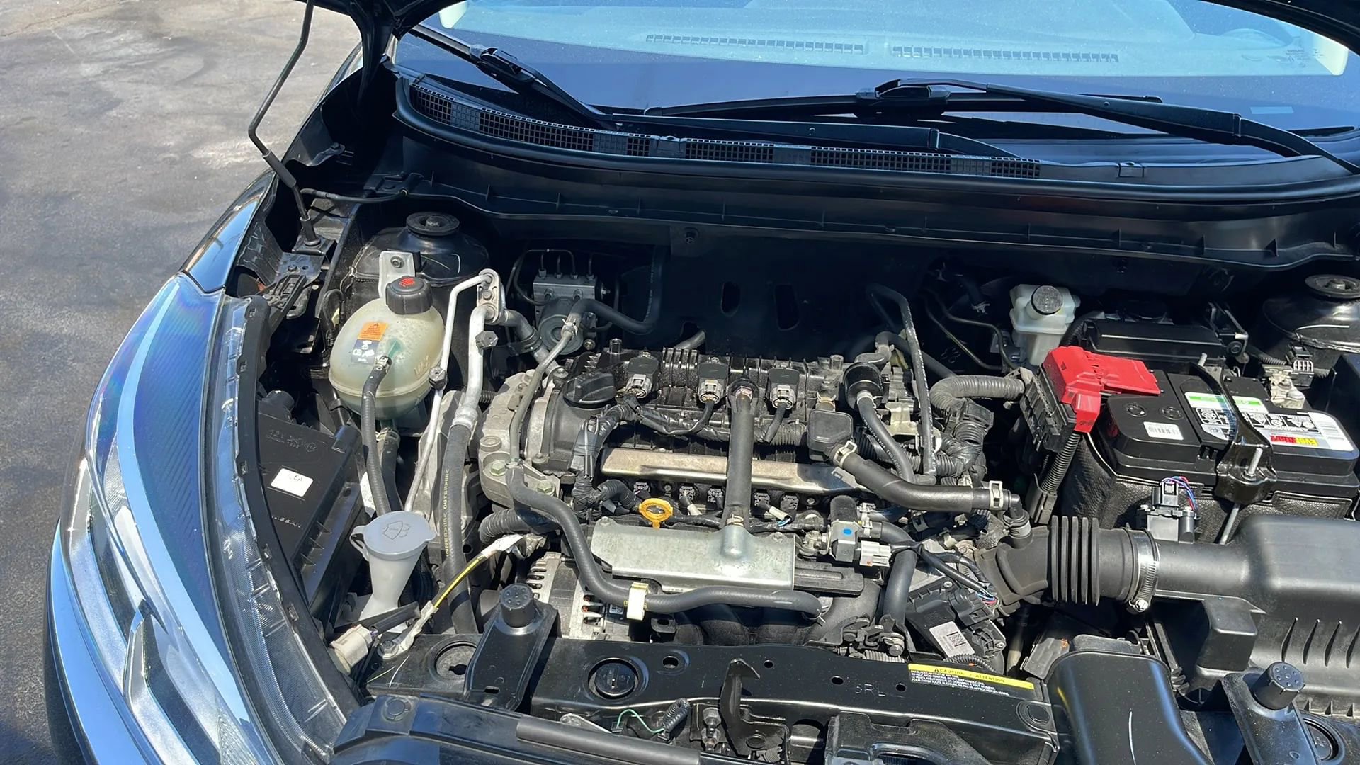 Used 2023 Nissan Kicks SV FWD image 27