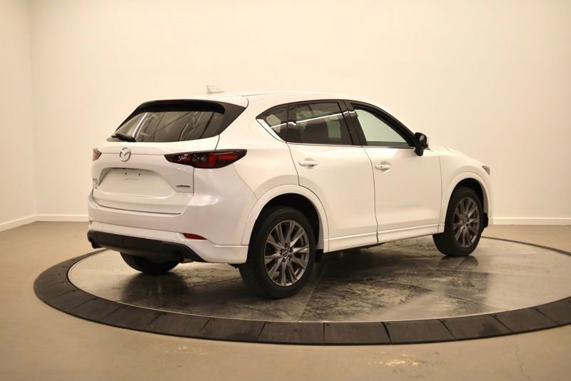 Used 2024 MAZDA CX-5 AWD 2.5 S w/ Premium Package image 3