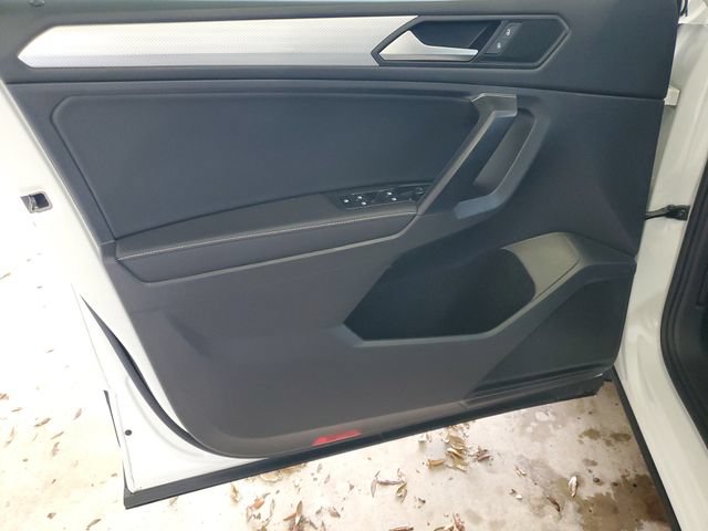 Used 2023 Volkswagen Tiguan S w/ Driver Assistance Package AWD/4WD image 8