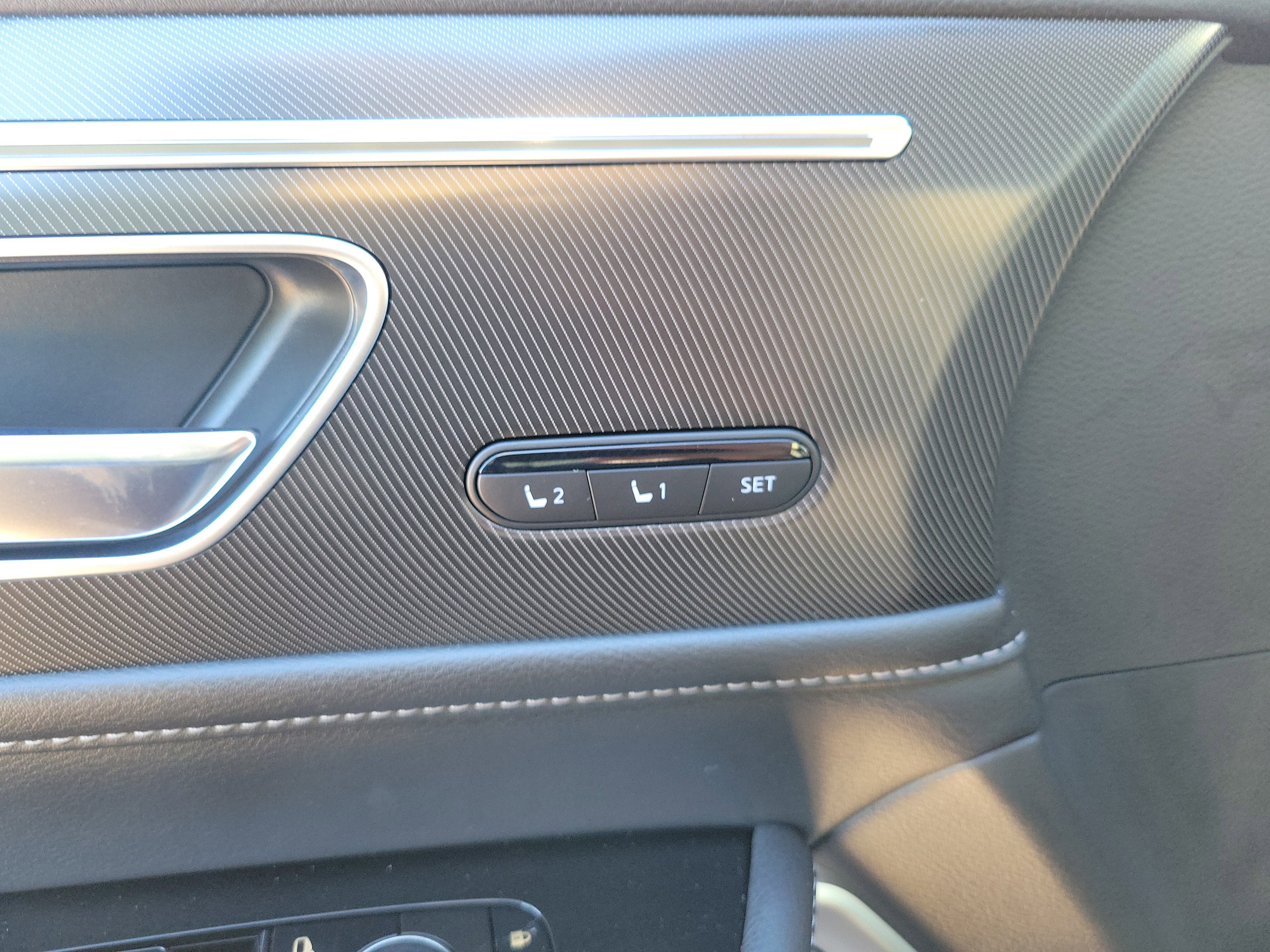 New 2026 INFINITI QX80 Luxe image 17