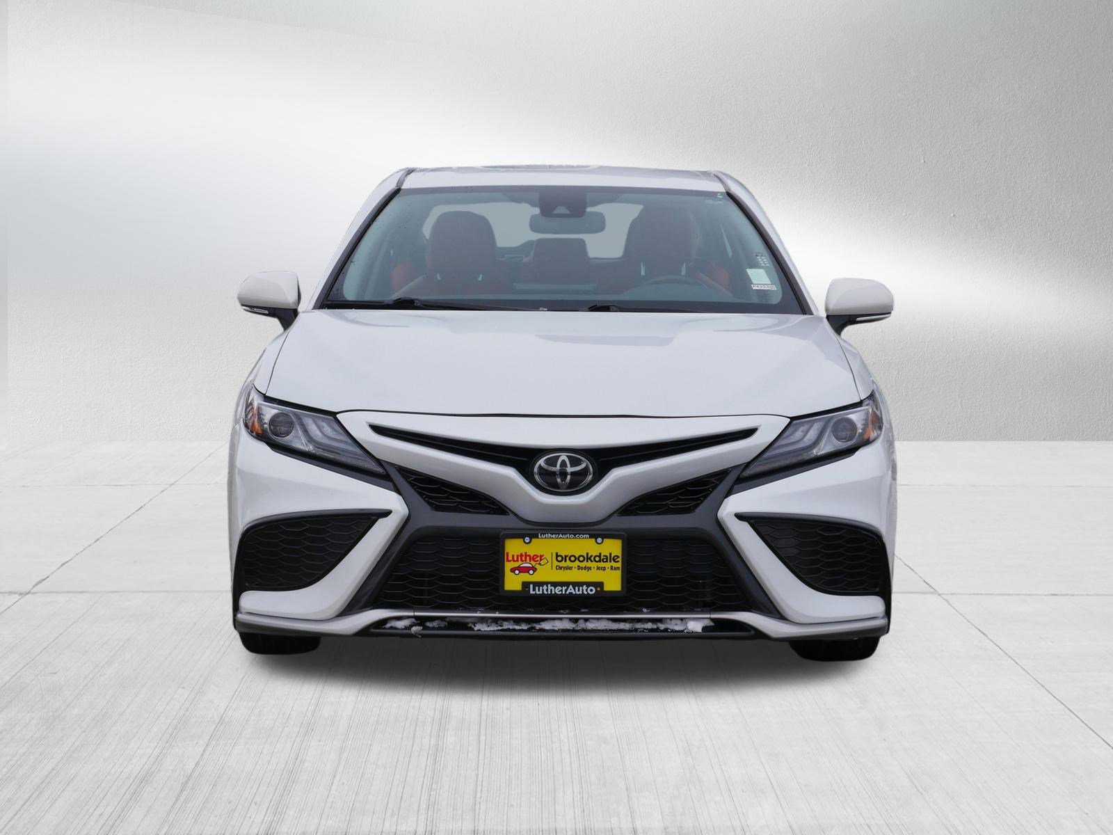 Used 2023 Toyota Camry XSE FWD video 2